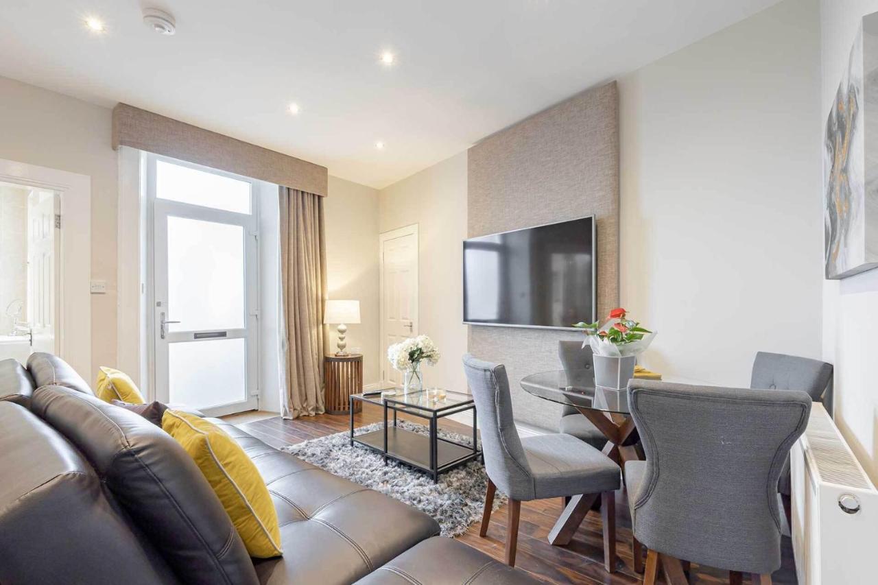Craignish Apartments Falkirk Oda fotoğraf